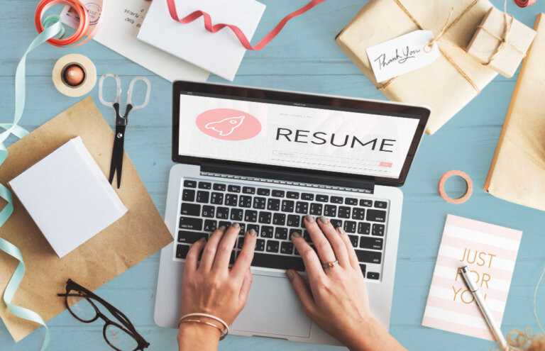 Top LinkedIn Profile Writers | CV and Cover Letter Human Experts
