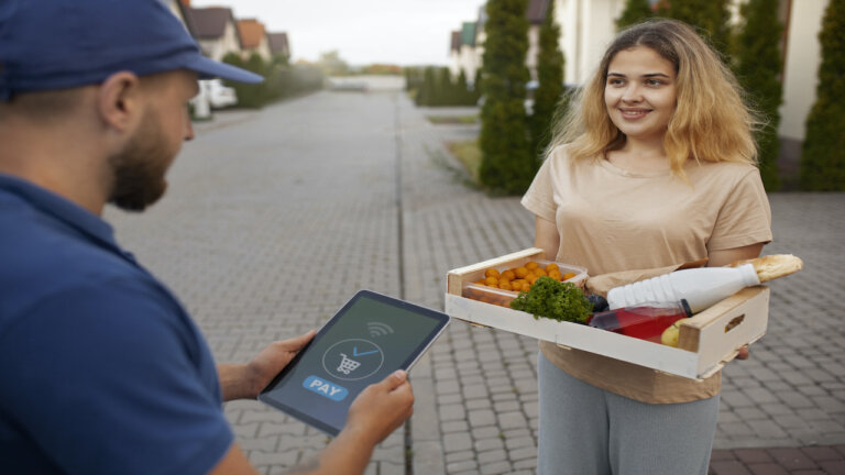 Smart Cities and Food Donation Apps: Building Sustainable Communities